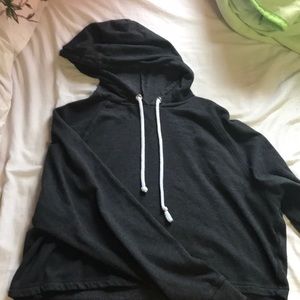 long sleeve crop top